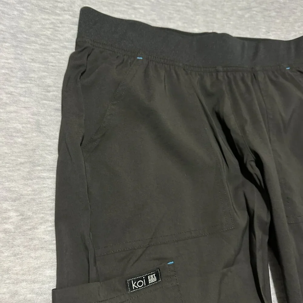 Koi Basics Caroline Womens 5-Pocket Stretch Scrub Pants Size M Black Lightweight - Picture 8 of 16